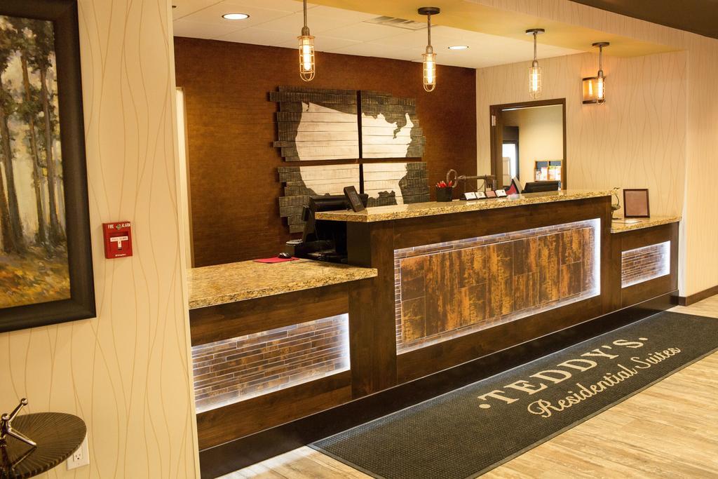 Teddy'S Residential Suites Watford City מראה חיצוני תמונה