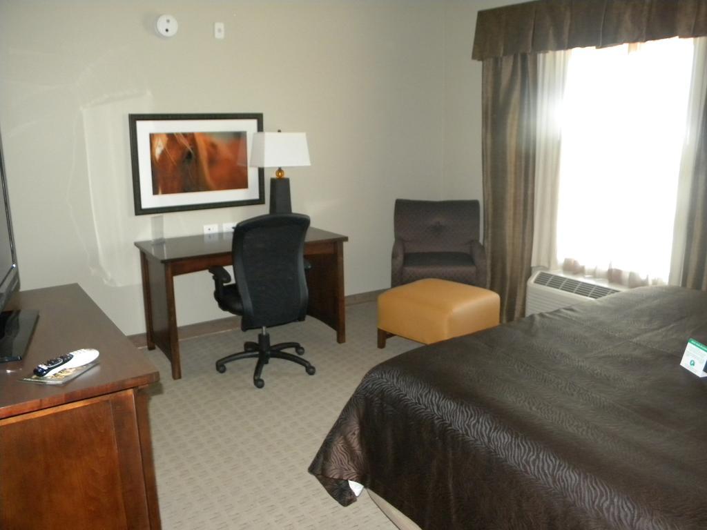 Teddy'S Residential Suites Watford City מראה חיצוני תמונה