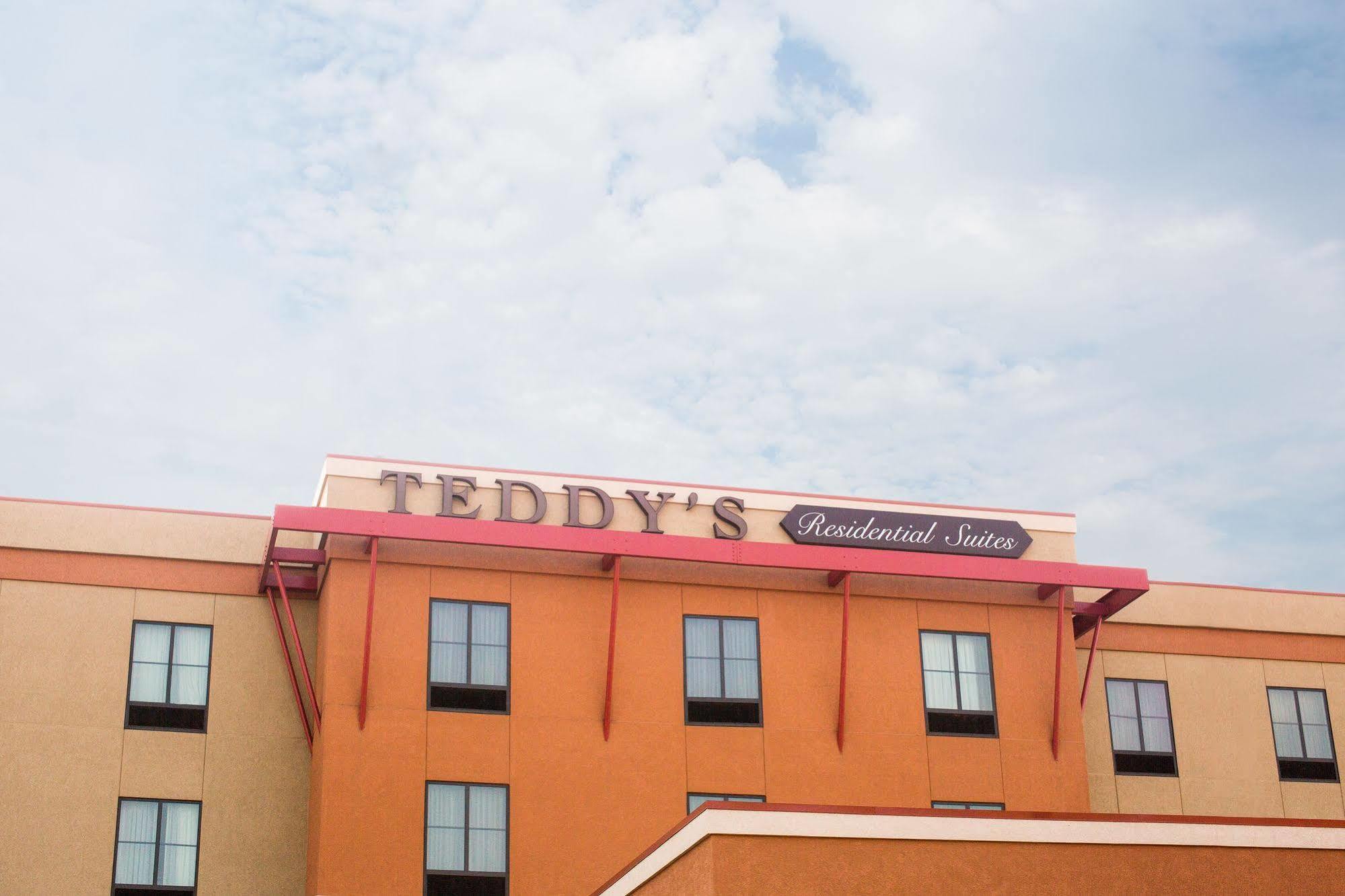 Teddy'S Residential Suites Watford City מראה חיצוני תמונה